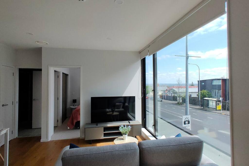 1 Bed 1 Sofa Bed Family Apartment In Central Grey Lynn オークランド エクステリア 写真